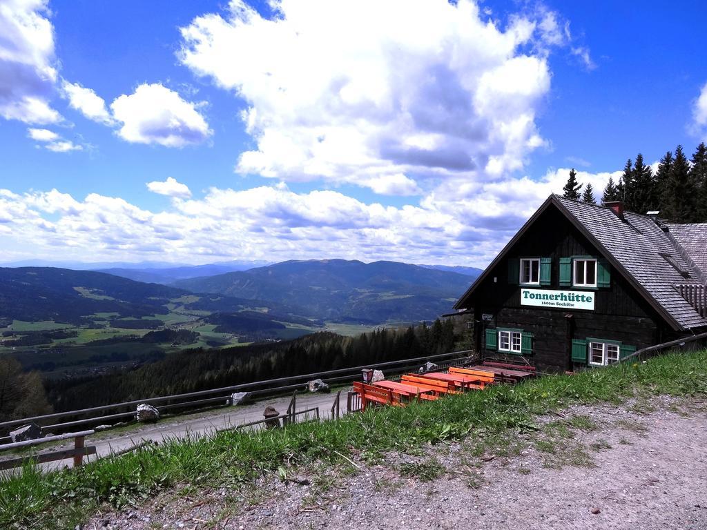 Hotel Almwellness Tonnerhütte Mühlen Exterior foto